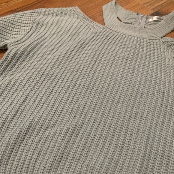 LF Off the Shoulder Grey Sweater size S - Picture 5 of 6